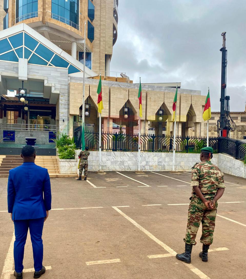 a-l’occasion-de-la-54ᵉ-fete-de-l’unite-nationale,-placee-sous-le-theme-«-l’unite-nationale,-pilier-de-notre-defense-et-socle-du-developpement-du-cameroun-»,-l’agence-de-regulation-des-telecommunications-(art)-a-reaffirme-son-attachement-aux-valeurs-republ